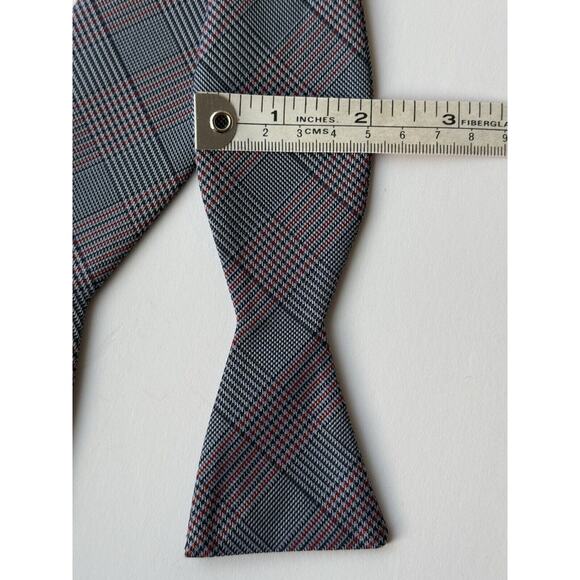 Ben Sherman Men's Silk Blend Bow Tie Adjustable Navy/Light Blue & Red Plaid - Picture 7 of 7